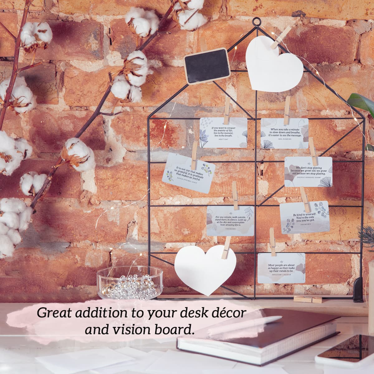 2. Great office desk decor for women